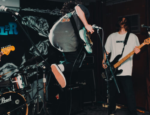 Cómo MixZoneTV apoya a bandas emergentes y underground